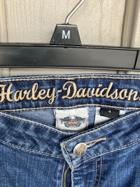 🏍️ HARLEY DAVIDSON BOOT CUT JEANS, SIZE 4, LIKE NEW, BOOTY CUT, BIKER, MOTO.